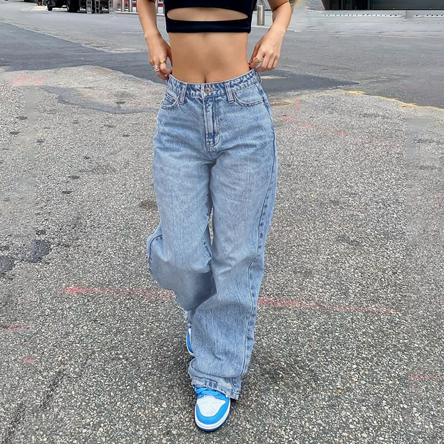 Jean Slim Femme – Élégance Minimaliste