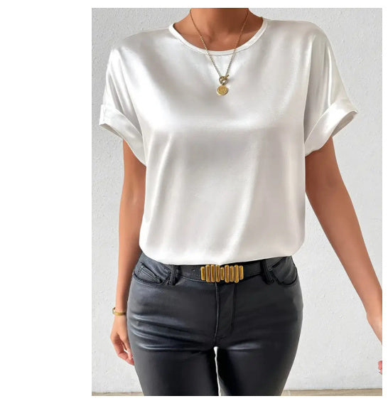 T-shirt Chic et Minimaliste